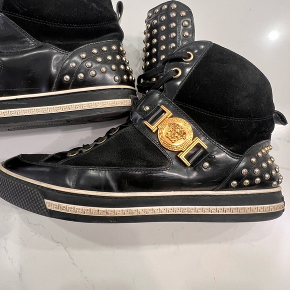 Versace men’s shoes - Picture 10 of 14